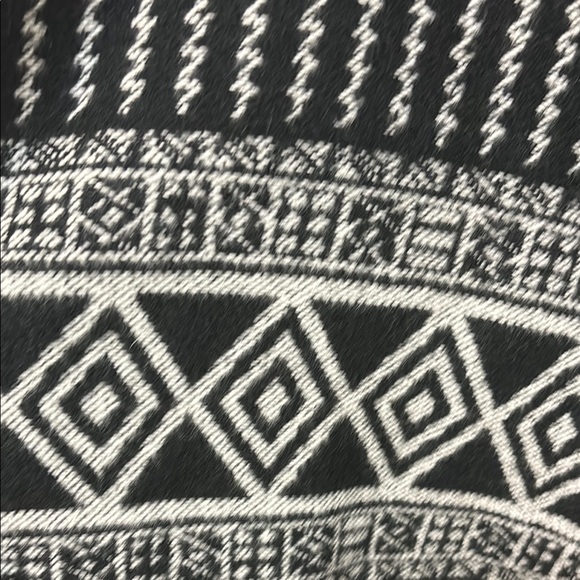 Black and White Patterned Cape with Hood - Picture 3 of 3